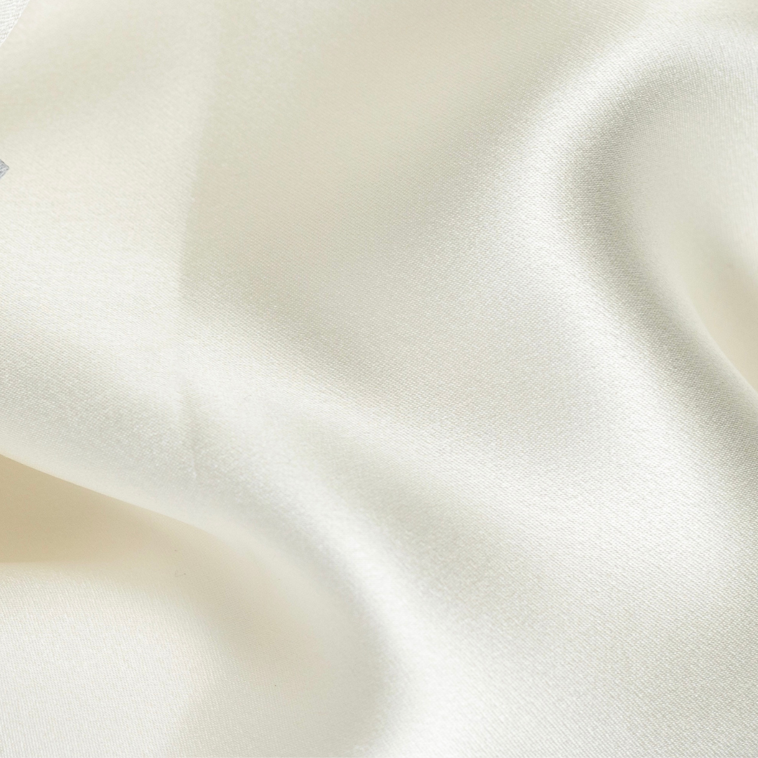 Jannah's Ivory Silk Pillowcase